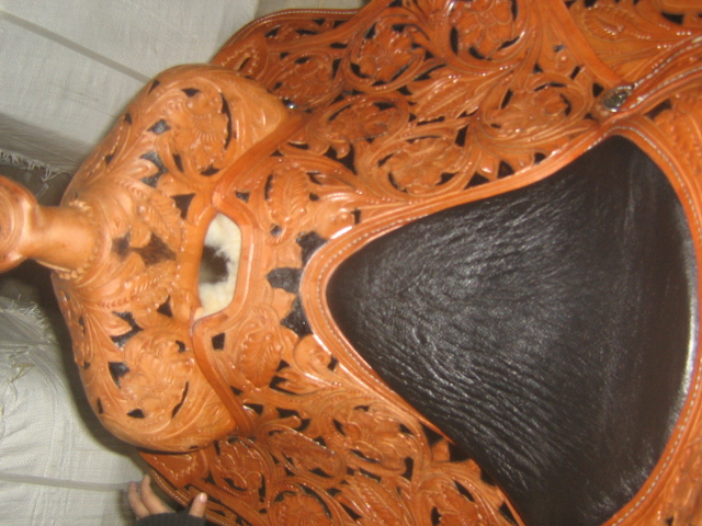 Luxury Western Saddle with Genuine Ostrich Leather Seat – Premium Handcrafted Horse Riding Saddle - Image 29