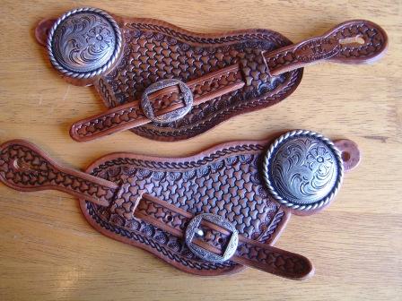 Precision & Tradition: Leather Horse Spurs - Image 5