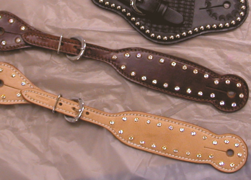 Precision & Tradition: Leather Horse Spurs - Image 17